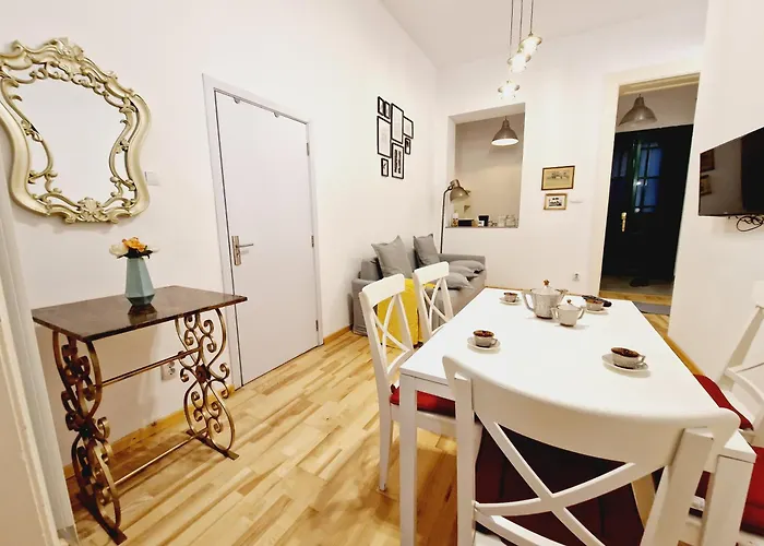 Historic 5 Star In The Main Plaza