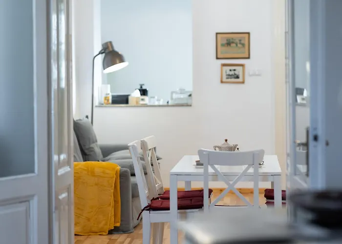 Apartman Historic 5 Star In The Main Plaza *