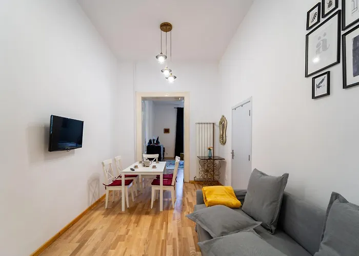 Historic 5 Star In The Main Plaza